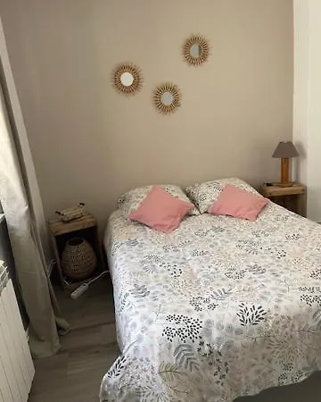 Charmante Maison De ミルポワ