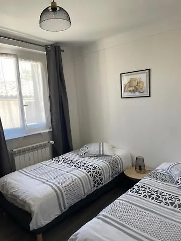 Charmante Maison De Tatil Evi *